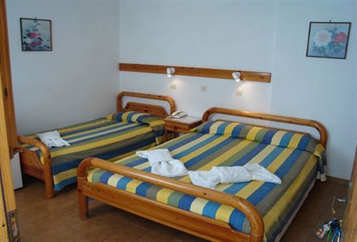 Stergia Hotel パロス島 エクステリア 写真